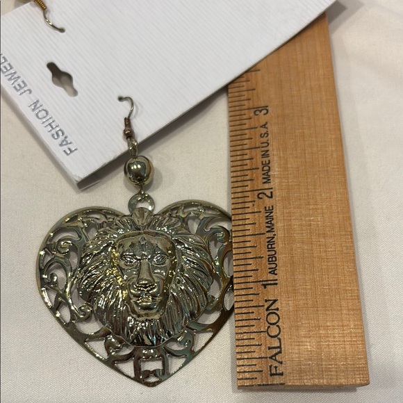 Statement Lion Heart Earrings – Bold Filigree Design – New on Card - Picture 5 of 6